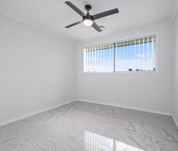 Stunning 5-Bedroom Family Home in Heathwood - Photo 6