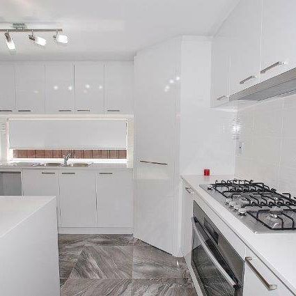 Stylish Modern Living - Morley Gem - Photo 1