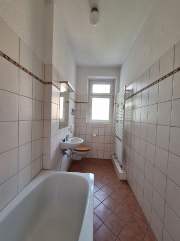 Schöne Wohnung mit Balkon! - Foto 5