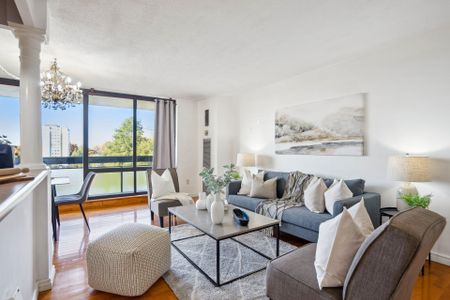 For Lease - 260 Seneca Hill Drive Unit# 702, Toronto, Ontario - Photo 2