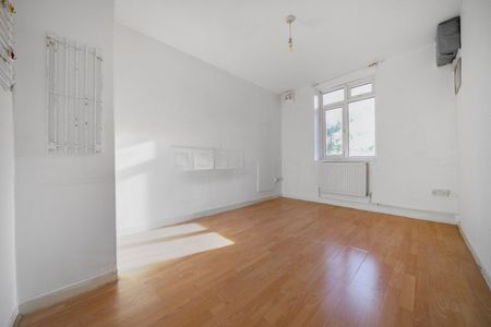 Comber Grove, London, SE5 - Photo 3