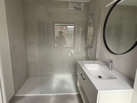 Appartement te huur - Foto 2