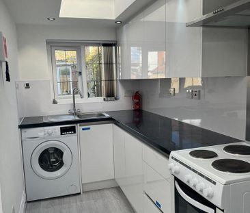 Studio to rent - Photo 4