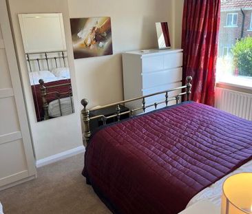 9 Prince Edward Gardens, Stranmillis, Belfast, BT9 5GD - Photo 6