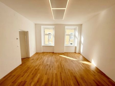 Erstbezug nach Sanierung – moderne 2-Zimmer-Wohnung mit neuer Küche - Foto 2