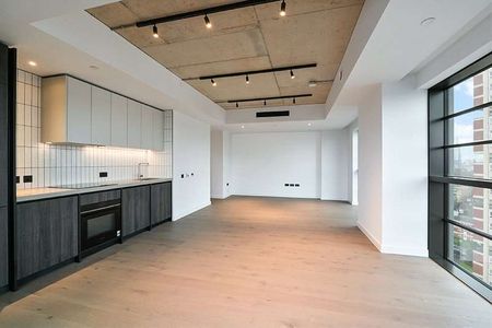 Stunning new two bed two bath apartment located in The Founding, Canada Water's premier new build development. - Photo 4