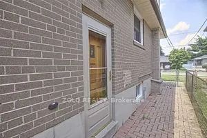 346 Wenlock Avenue #Basement - Photo 3