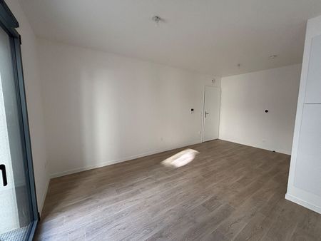 Location Appartement 1 pièce 30m² - Photo 4