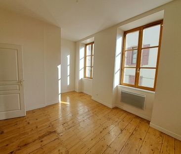 Appartement À Louer 3 Pièces , 60 M² - Photo 1