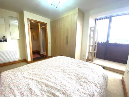 Castlegate Way, Adamstown, Co. Dublin - Photo 3