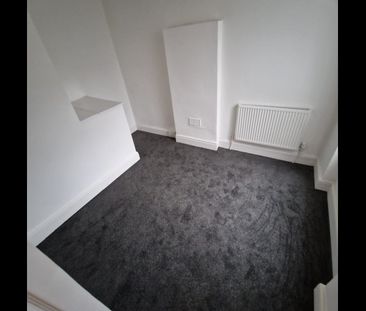 3 Bed End Terrace, Arthur St, CH41 - Photo 2