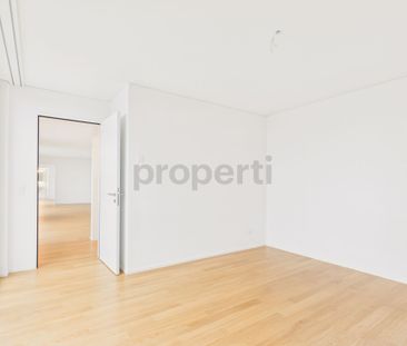 Modern 3.5-room apartment with balcony, Basel - Photo 3
