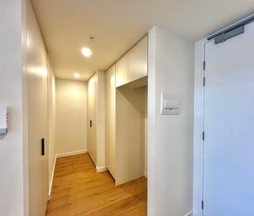 Sizeable single bedroom delight... - Photo 2