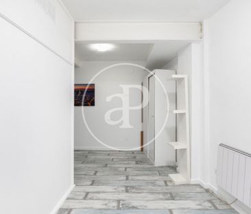 Studio for Rent in Hospitalet - Photo 4