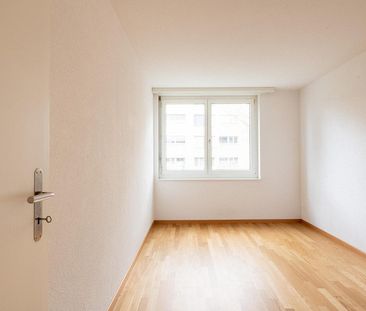 Attraktive 3.5-Zimmer-Wohnung im schönen Neunkirch! - Photo 3