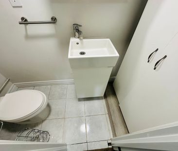 For Lease - 50 Walter Avenue Unit# BSMT, Newmarket, Ontario - Photo 2