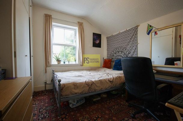 5 bedroom terraced house to rent - Photo 1