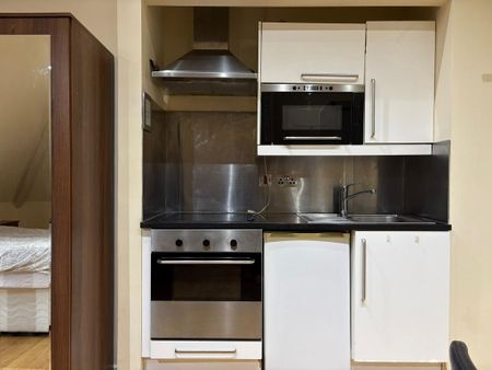 1 bedroom flat to rent - Photo 5