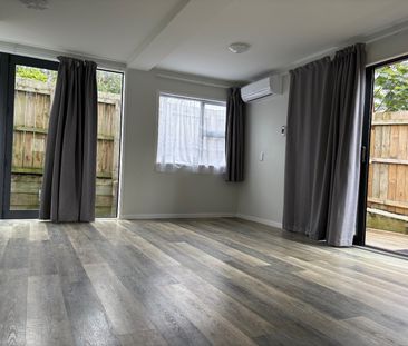4B Pureora Place, Clendon Park, Auckland - Photo 4