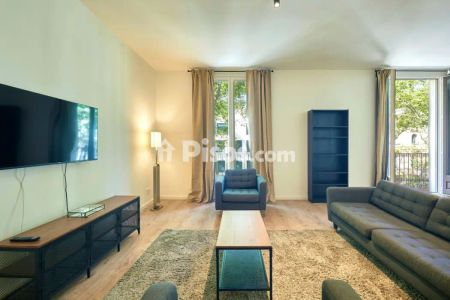 Piso en alquiler en Rambla dels Caputxins - Photo 2