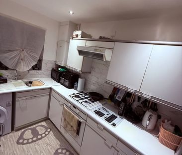 2 Bed Terraced House, Heron Drive, LU2 - Photo 5