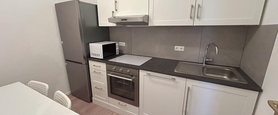 NEW/ NEU - WG Zimmer in Frankfurt / Share apartment room available in Frankfurt - Photo 1