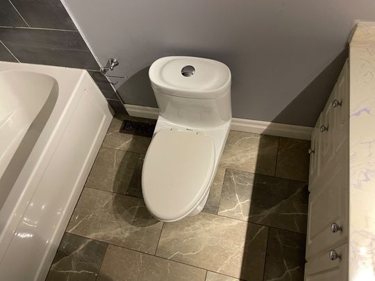 For Lease - 7 Mandrain Crescent, Brampton, Ontario - Photo 1