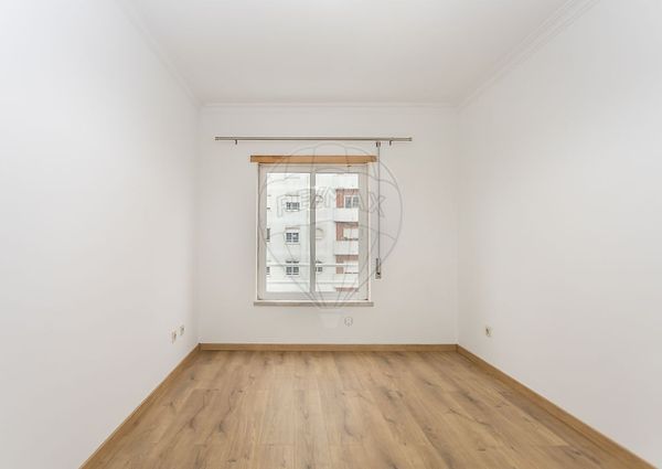 Apartamento T2 em Setúbal