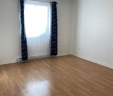 logement à louer 4 1/2 rénové - Photo 4