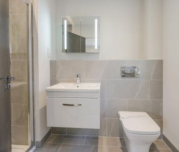 3 bedroom semi-detached house to rent - Photo 5