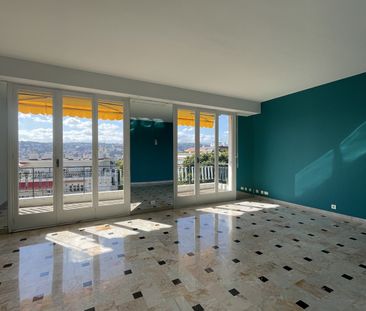 Location Appartement 4 pièces 99m² NICE 06000 - Photo 3
