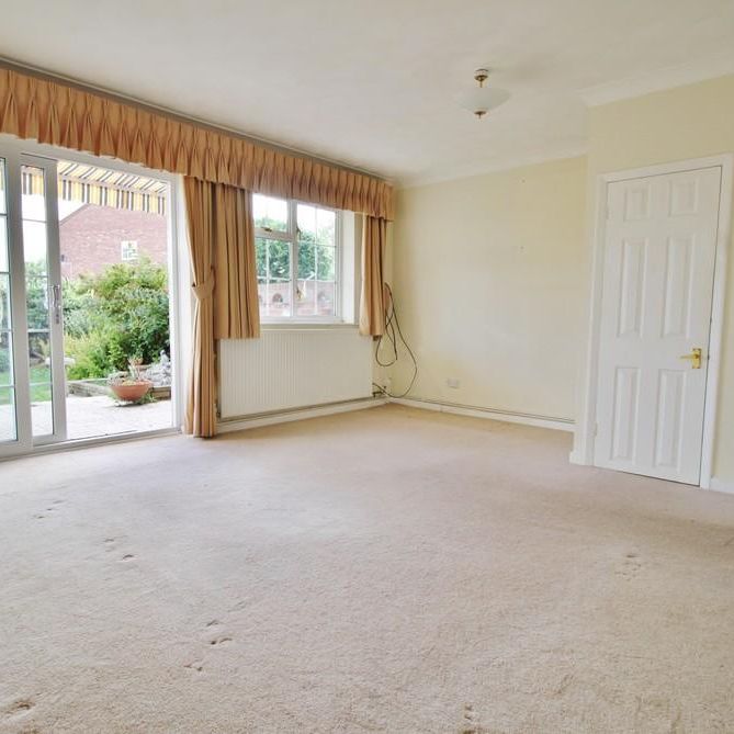 3 bedroom terraced house to rent - Photo 1