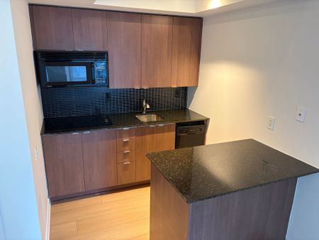 For Lease - 8 Colborne Street Unit# 1103, Toronto, Ontario - Photo 4