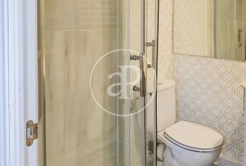 Penthouse for rent in Ayala