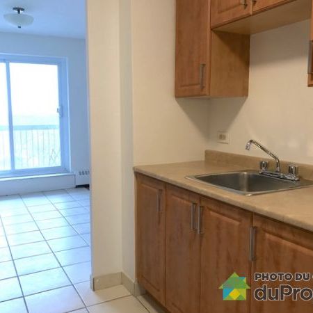 7100 Boulevard Viau, Saint-Léonard à louer - Photo 1