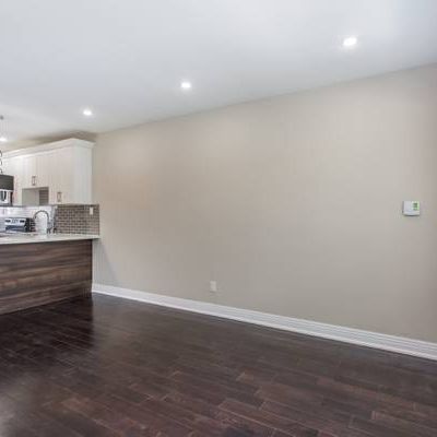 Two Bedroom – Trinity Bellwood’s and Queen St West - Photo 1