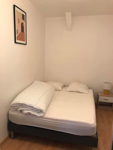 Location Appartement 1 pièce 34m² TROYES 10000 - Photo 2