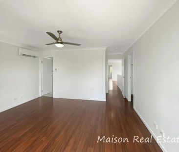 “Large Family Home High on the Hill in The Cascades” - Photo 6