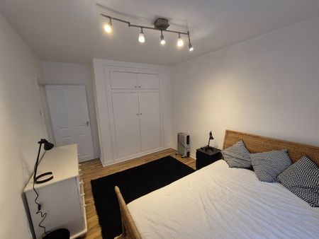 1 Bed Flat, Cambridge Road, SW20 - Photo 4