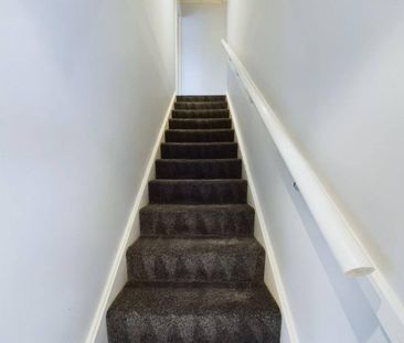 1 bedroom House to rent - Photo 3