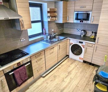 12 Thornhill Park, Ashbrooke, Sunderland, Tyne and Wear, SR2 7JZ - Photo 5