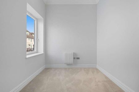 Old Harlow Apartments, Old Harlow - Photo 4