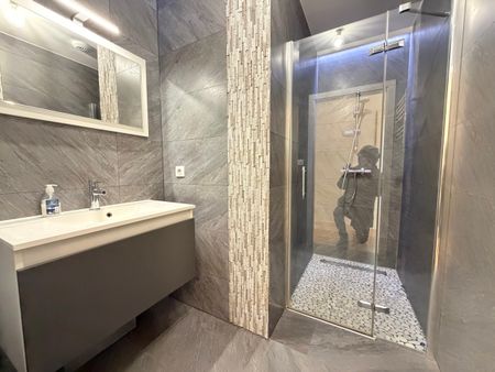 Exceptionnel 4 pièces 78m² au PLAZA - Photo 2