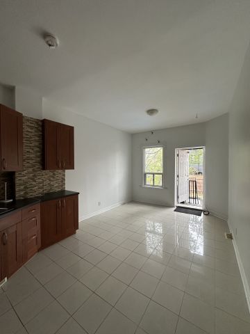 For Lease - 1504 Queen Street Unit# 2B, Toronto, Ontario - Photo 5