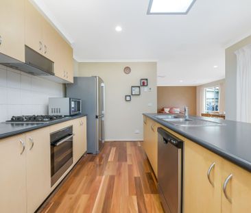 Family-Friendly Home with Solar Panels in an ideal location *Availa... - Photo 4