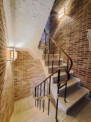 Knap, ruim duplex appartement te Hasselt centrum - Photo 1