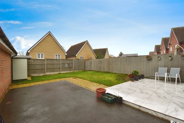 Petty Croft, Broomfield, Chelmsford, Essex, CM1 7FS - Photo 1