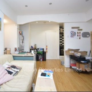 1 Bedroom Flats in Woodhouse - Photo 1