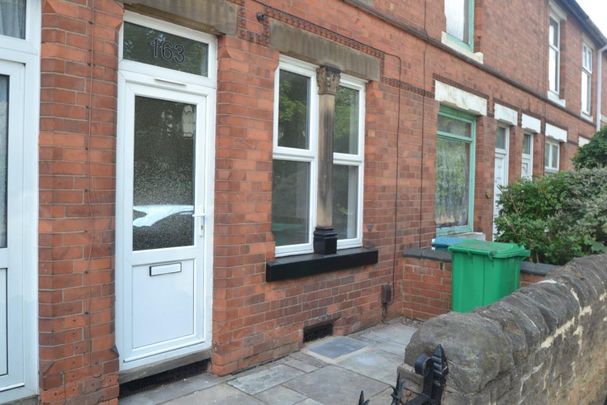 2 bedroom terraced house to rent - Photo 1