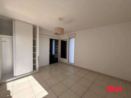 Location Appartement 2 pièces 41m² RENNES 35000 - Photo 2